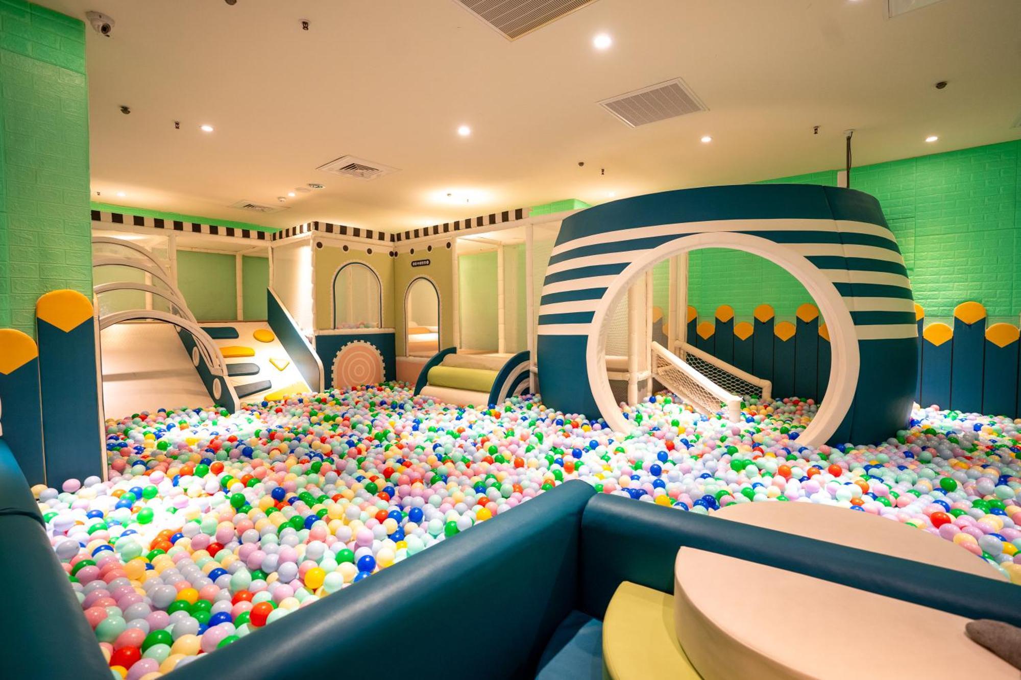 Fantasy Palace Yuchi Ngoại thất bức ảnh