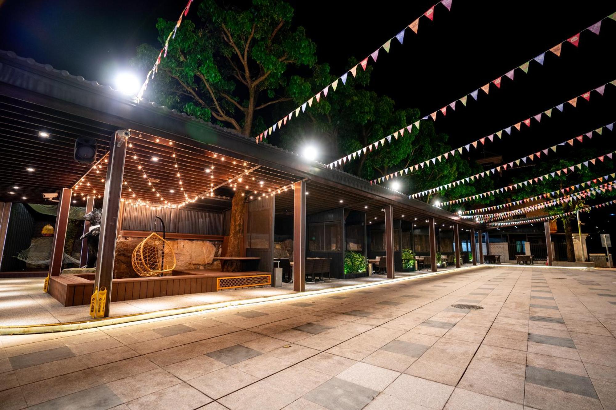 Fantasy Palace Yuchi Ngoại thất bức ảnh