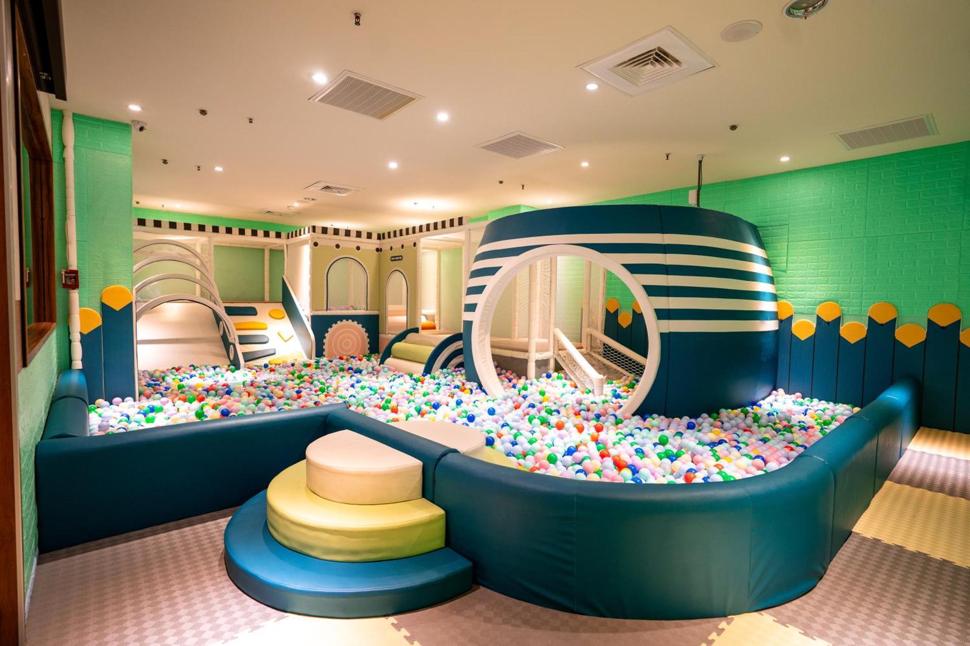Fantasy Palace Yuchi Ngoại thất bức ảnh